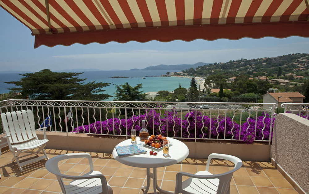 Hotel Belle Vue Le Lavandou Buitenkant foto